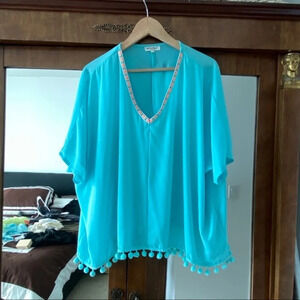 Top Tunic Green L bat sleeves Tassels